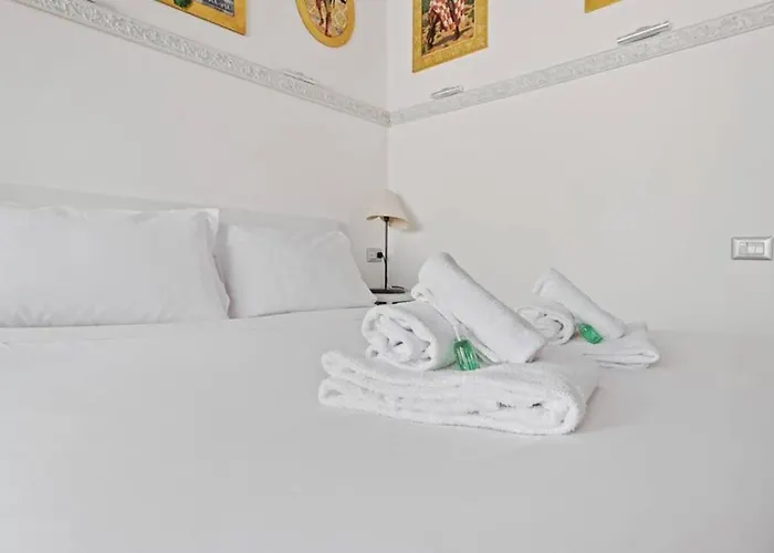 Hostme Flat Metro Spagna Apartamento